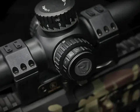 Riton scope illumination and parallax adjustment knobs