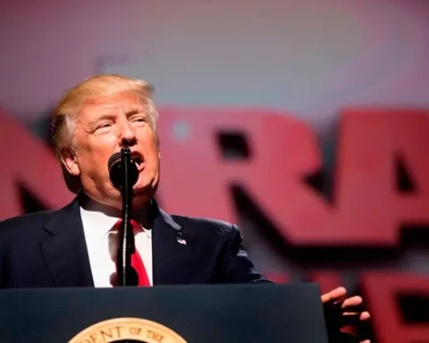 donald trump at NRA meeting 2018